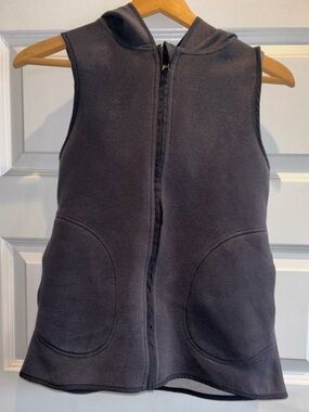 Lululemon Spacer Insculpt Reversible Vest Women 4 Gray Hooded Heathered Full Zip